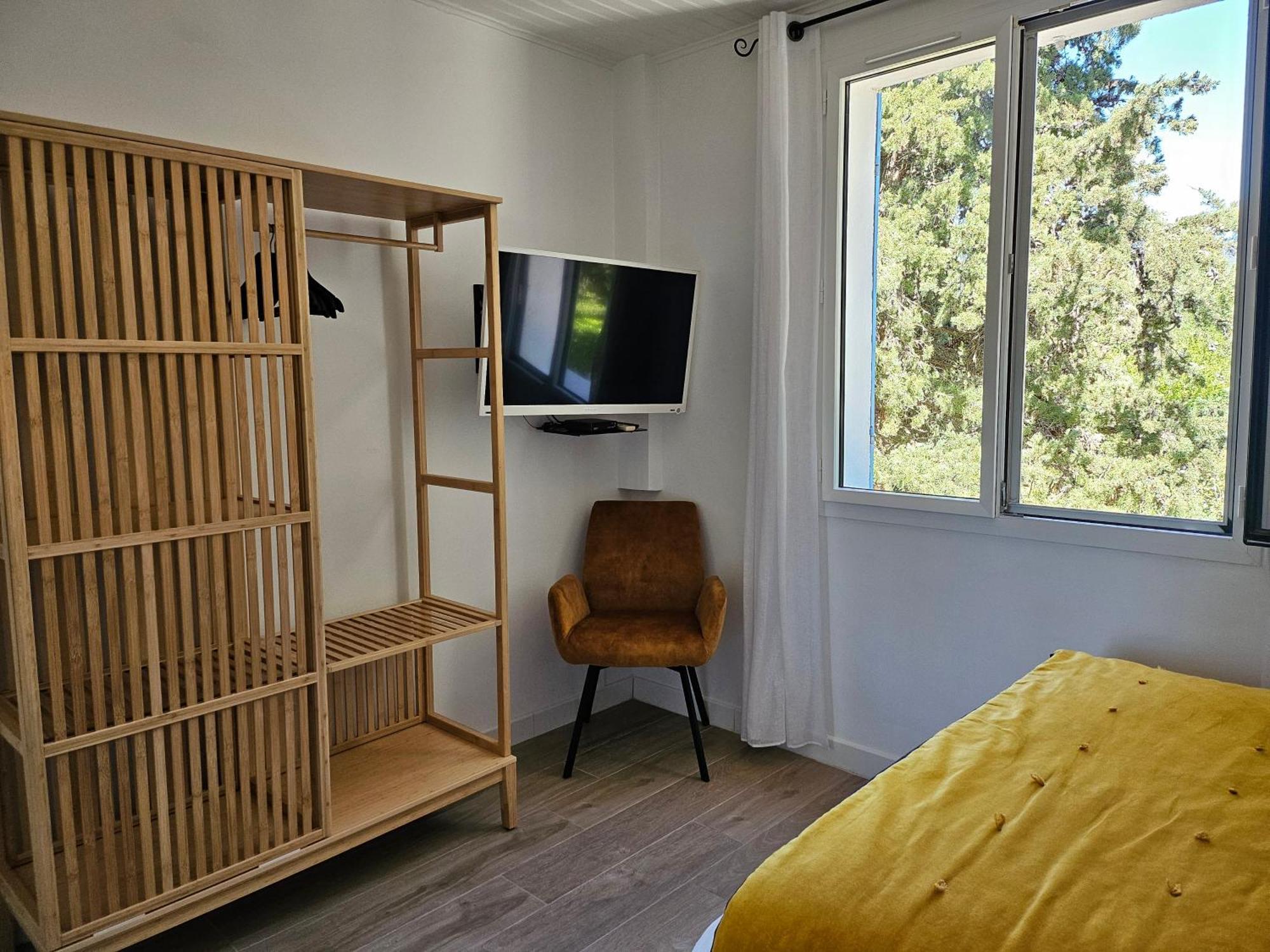 Bed and Breakfast La Luberonne Lourmarin Zewnętrze zdjęcie