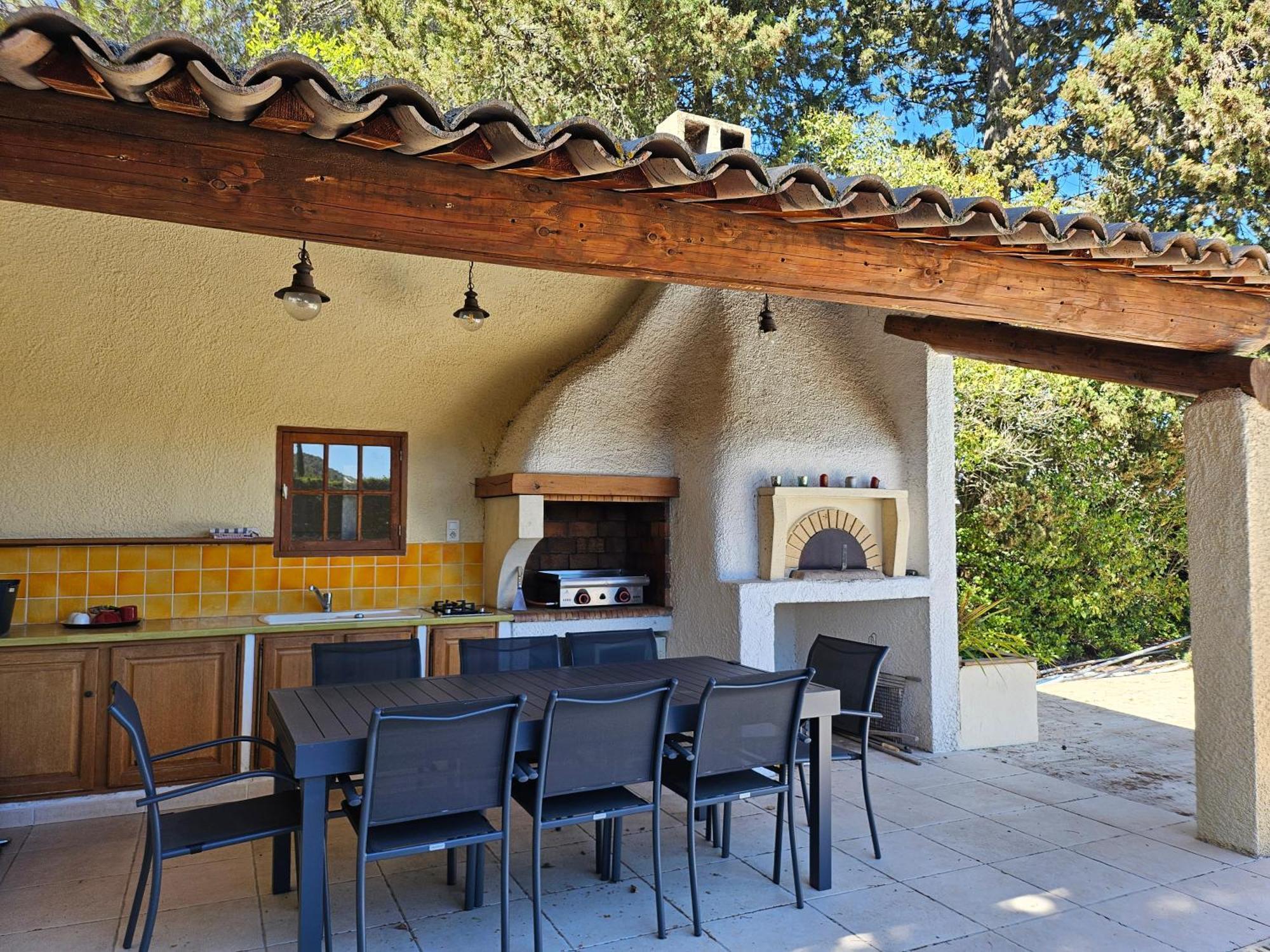 Bed and Breakfast La Luberonne Lourmarin Zewnętrze zdjęcie