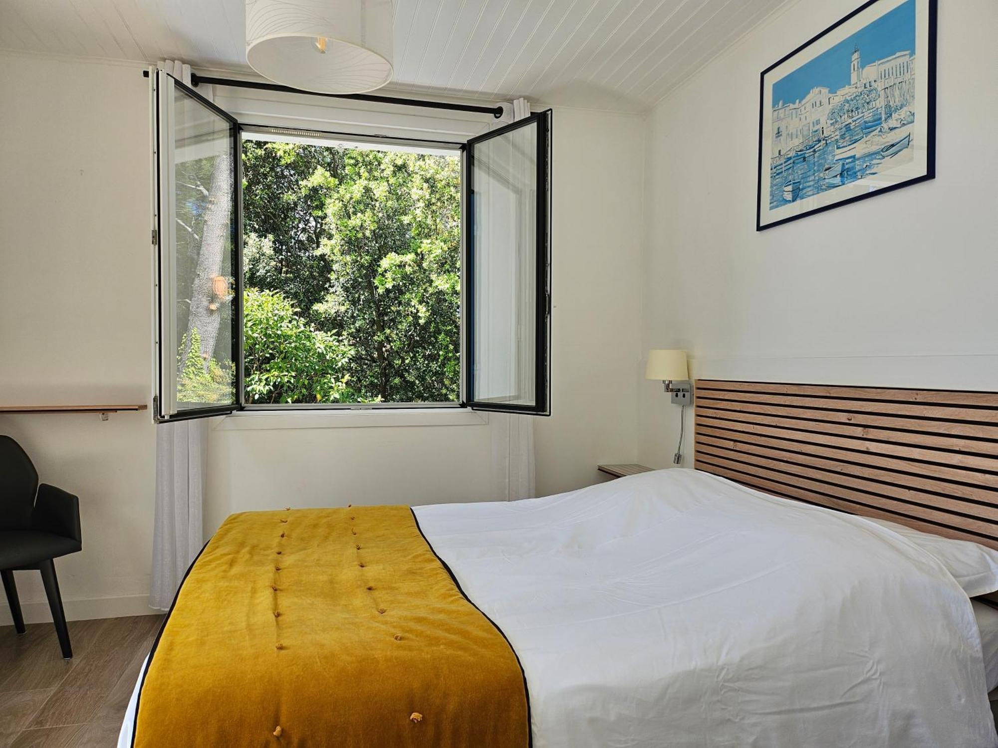 Bed and Breakfast La Luberonne Lourmarin Zewnętrze zdjęcie